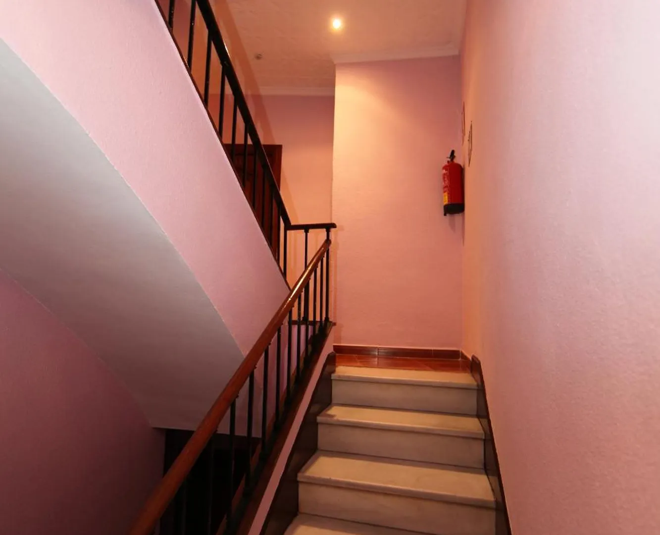 Hostal Victoria Malaga Guest house